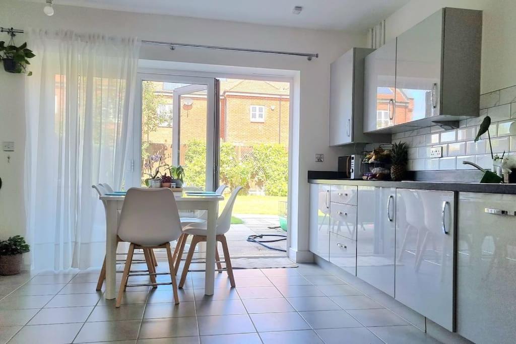 Sweets Home Whetstone المظهر الخارجي الصورة
